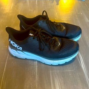 Men’s HOKA Clifton 7